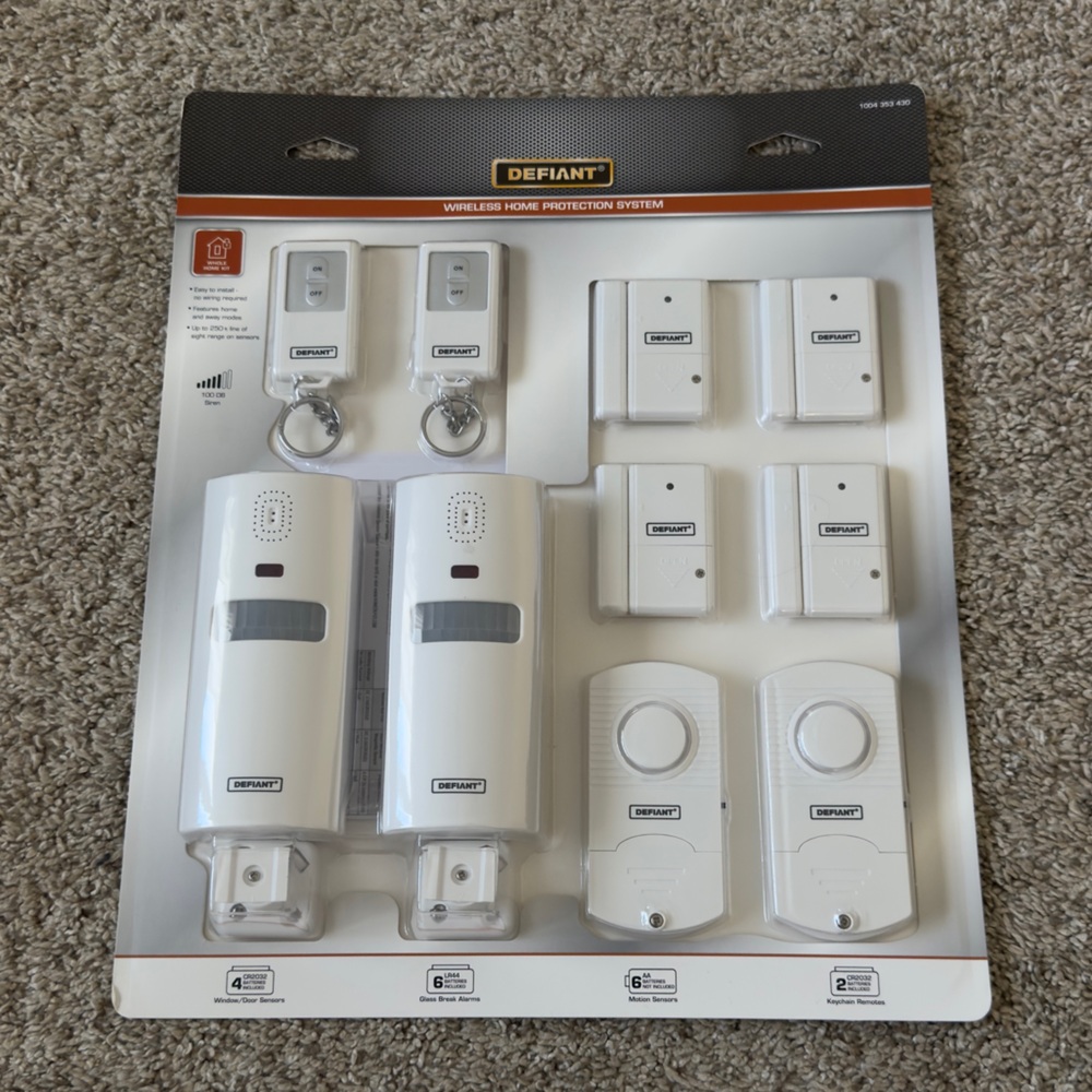 NIB NEW 10 piece Defiant Wireless Home Protection Alarm System